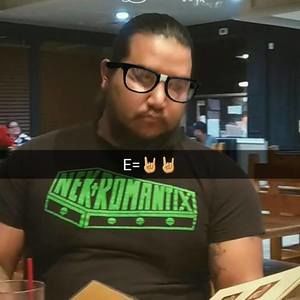 Meet your Posher, Eric